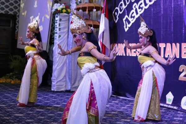 tari