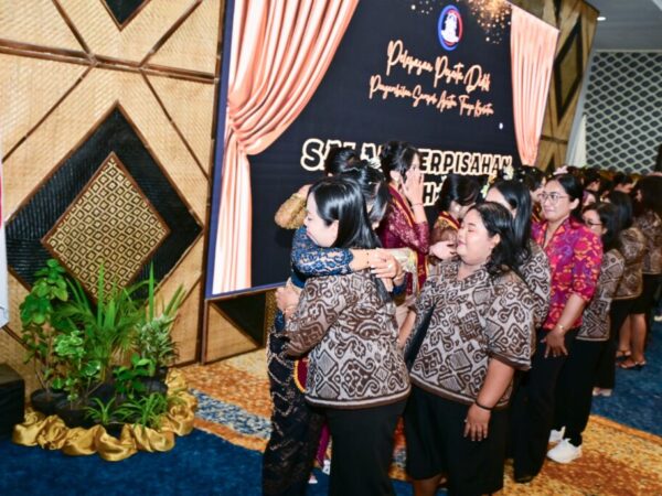TAR_7142 Ramah tamah Siswa kelas X dan XI