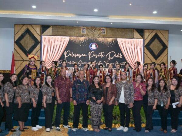 foto pelepasan Foto Besama Kegiatan Pelepasan Siswa Tahun 2026